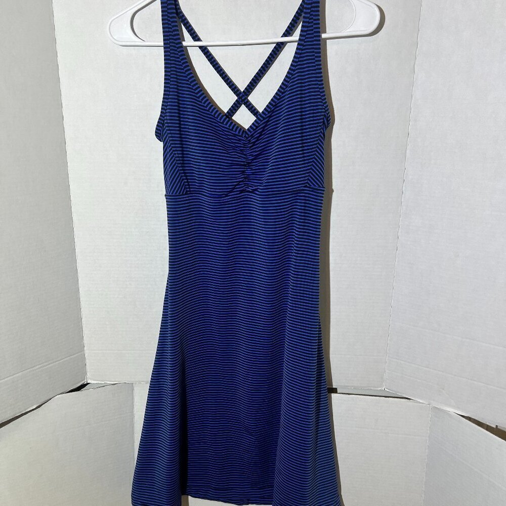 WOMEN'S CROSSBACK PRANA DRESS SIZE XS - BLUE STRIPE